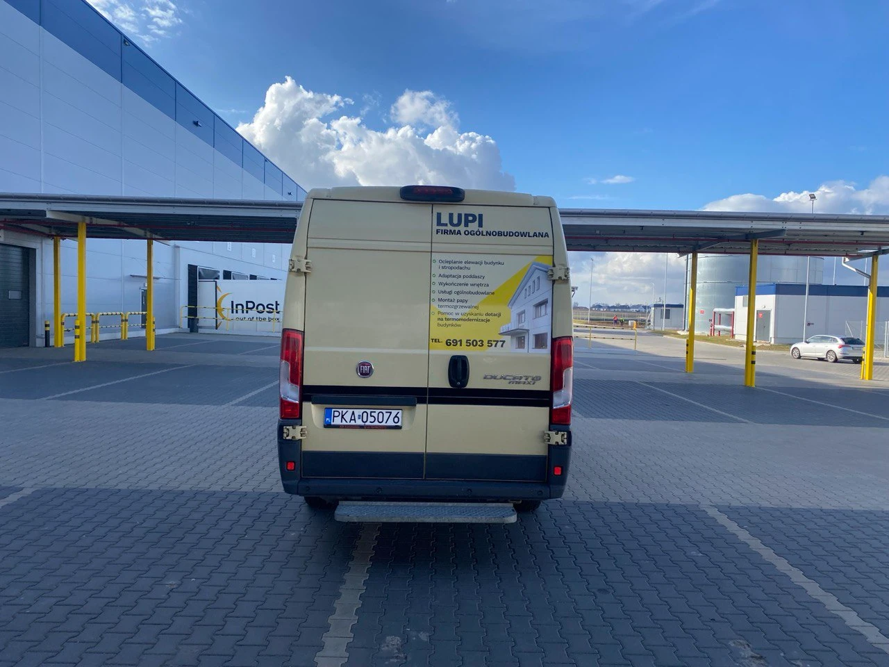 LUPI - projekt i oklejenie samochodów