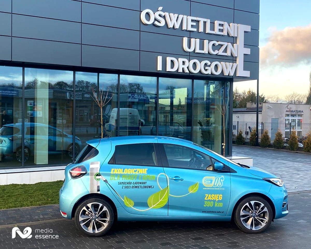 Oświetlenie Uliczne i Drogowe - projekt i oklejenie samochodów